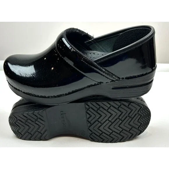 Dansko Professional Black Patent Leather Clog EU 39 US  8.5-9 - Picture 12 of 16